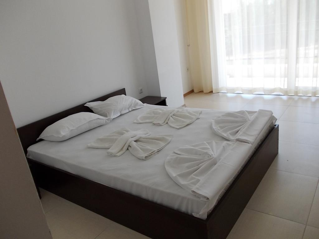 Grand Kamelia Apartment Sunny Beach Quarto foto